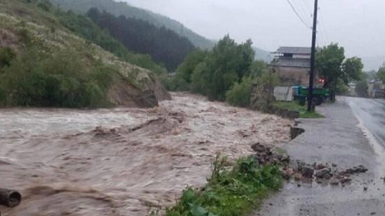 إجلاء المئات جراء فيضانات في أرمينيا