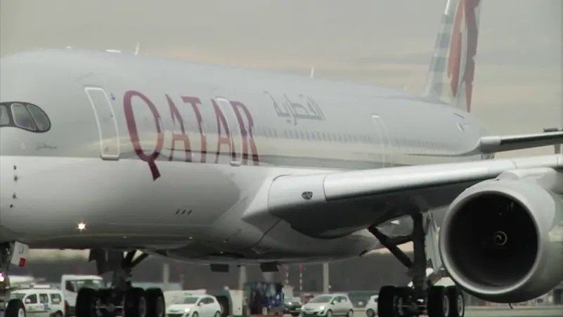 كانوا على متن طائرة “بوينغ”.. إصابة 12 مسافراً برحلة للخطوط القطرية إلى دبلن