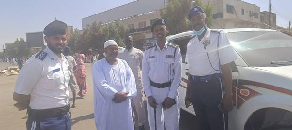 والي ولاية البحر الأحمر يشهد حملة النظافة الكبرى لسوق مدينة بورتسودان بمشاركة القوات المشتركة