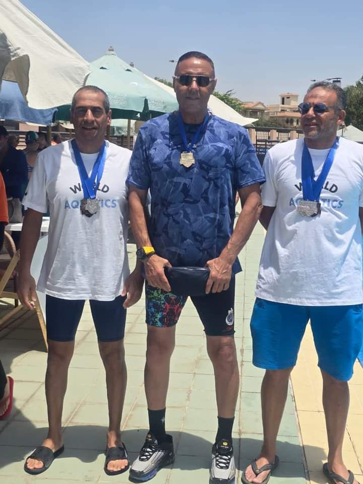 الصيد يتوج ببطولة هليوبوليس الدولية لسباحة الأساتذة