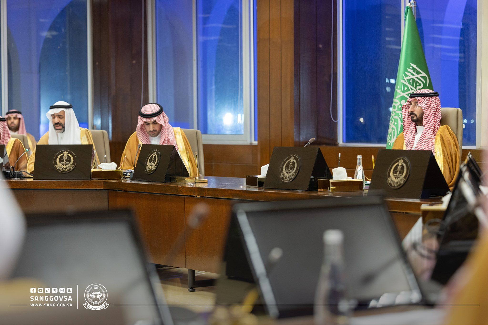 السعودية | وزير الحرس الوطني يرأس الاجتماع الثاني لمجلس أمراء الأفواج للعام 1445هـ