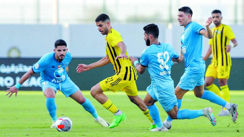 الامارات | 10 بطاقات حمراء أسهمت في حرمان كلباء من 19 نقطة