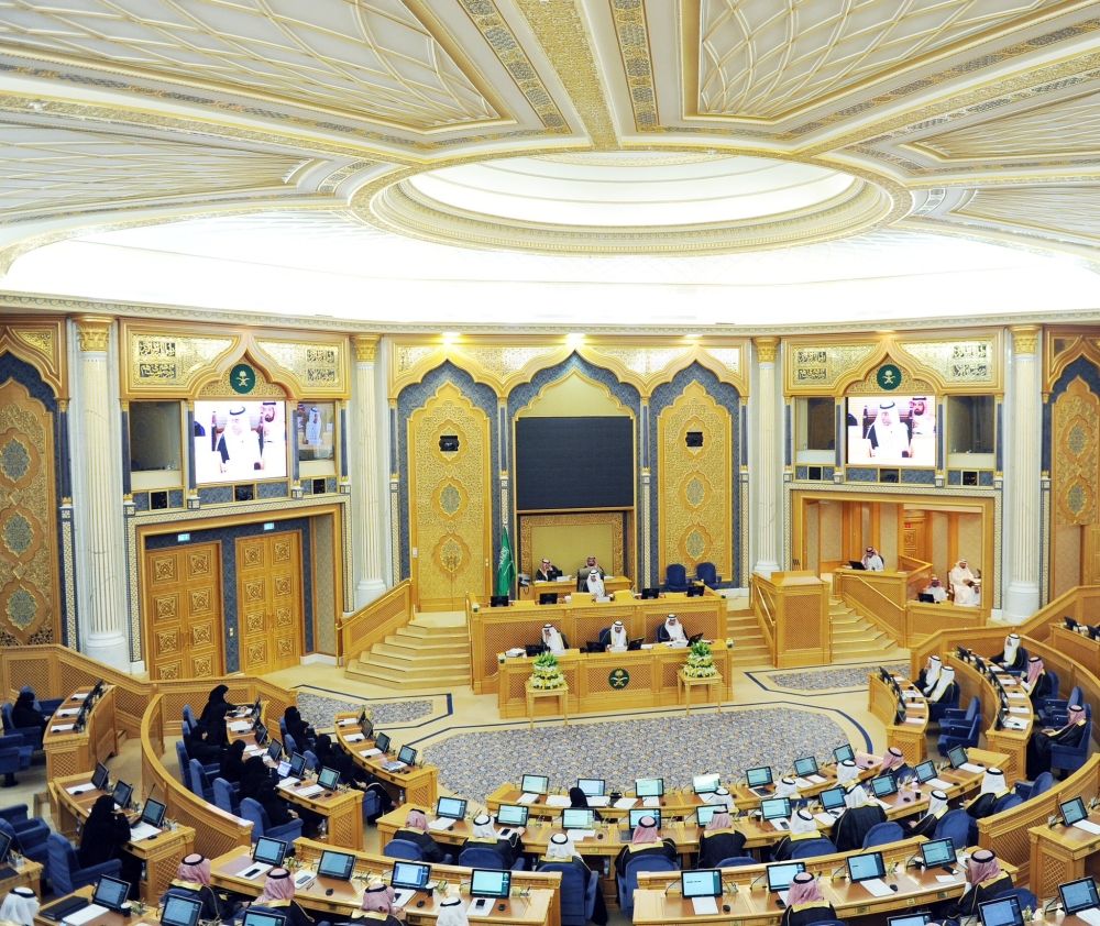 "الشورى" يطالب بتعزيز برامج مكافحة السمنة في فئة "5-18" عامًا