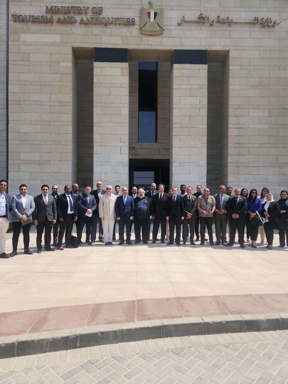 "السياحة" تنظم ورشة عمل لممثلى الشركات السياحية والمنشآت المصرية العاملة بالصين