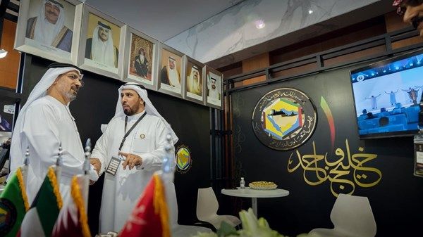 مدير عام المكتب الوطني للإعلام يشيد بمهرجان الخليج للإذاعة والتلفزيون ويزور جناح الإمارات