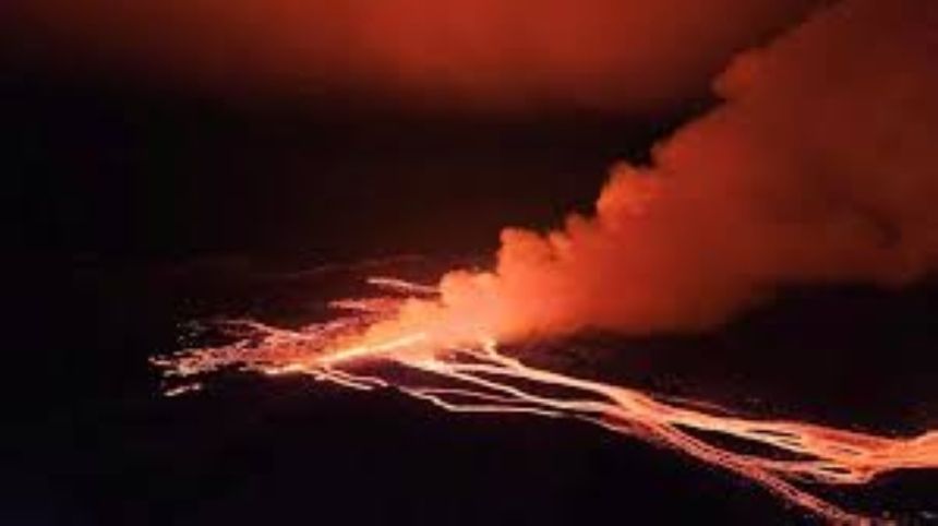 طوارئ في آيسلندا بعد ثوران بركاني آخر