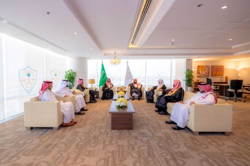 ديوان المظالم و"التنمية الصناعية" يوقعان اتفاقية للربط الرقمي