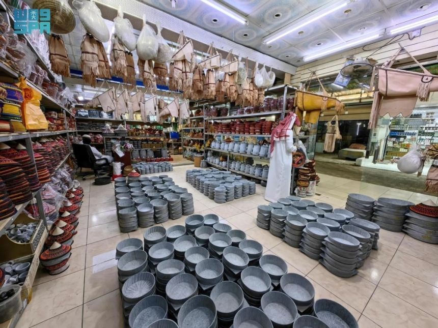 15 شرطًا جديدًا للمجمعات والأسواق الشعبية.. أبرزها الدفع الإلكتروني