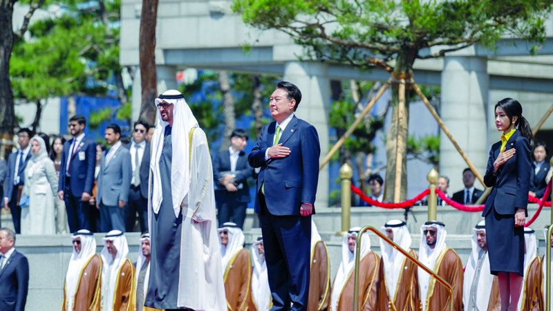 الامارات | رئيس الدولة: الإمارات وكوريا نموذجان تنمويان ملهمان