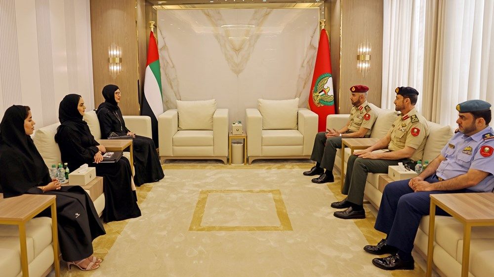 مذكرة تفاهم بين «الدفاع» و«الإمارات للشركات الدفاعية»