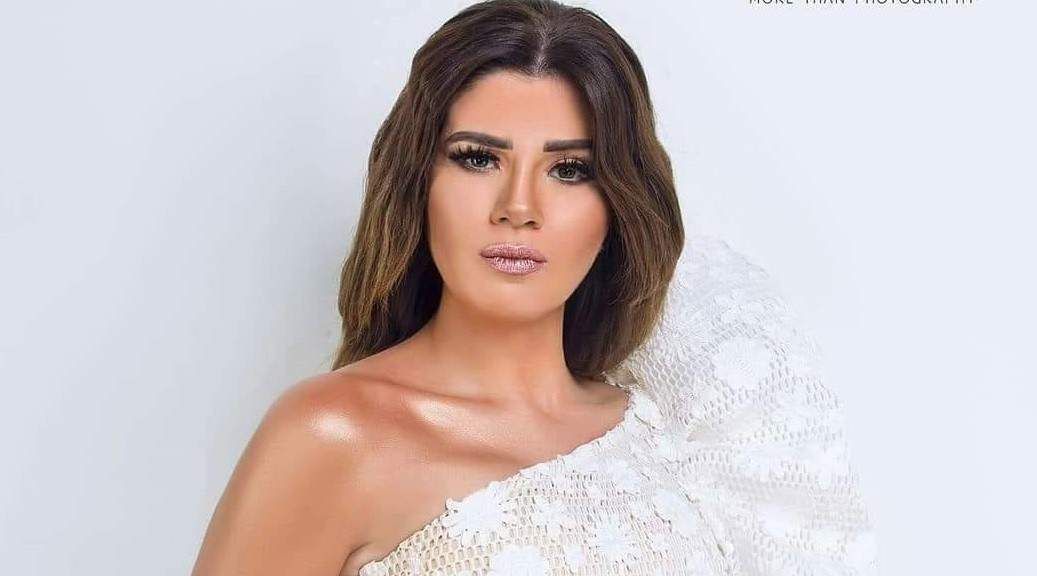 رانيا فريد شوقي تتالق بإطلالتين بالأحمر