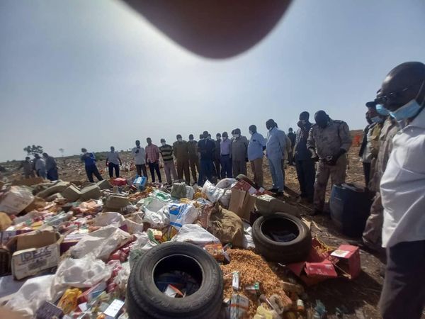 سنار.. إبادة كريمات وحبوب زيادة الوزن وشباك صيد الأسماك وكميات من الصمغ العربي