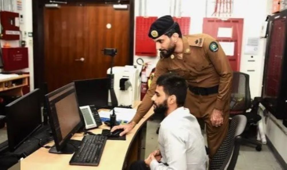 استمرار الكشف الوقائي وتسيير دوريات السلامة على مساكن ضيوف الرحمن