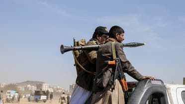 الخليج اليوم .. الجيش الأميركي: دمرنا منصتي إطلاق صواريخ حوثية باليمن
