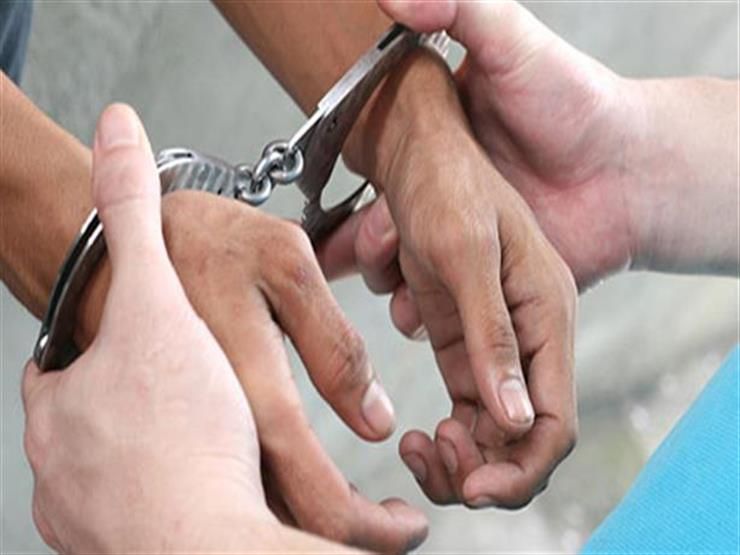 القبض على أدمن "جروب واتساب" حاول تسريب امتحانات بإمبابة