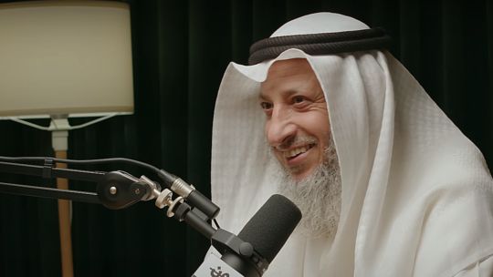 الخليج اليوم .. "المجلس": بريطانيا تمنع دخول الداعية الكويتي عثمان الخميس أراضيها منعا أبديا بسبب موقفه ضد المثليين