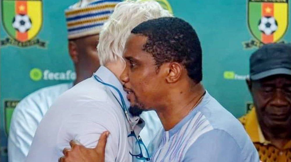 الامارات | إيتو يعتذر من مدرب منتخب الكاميرون