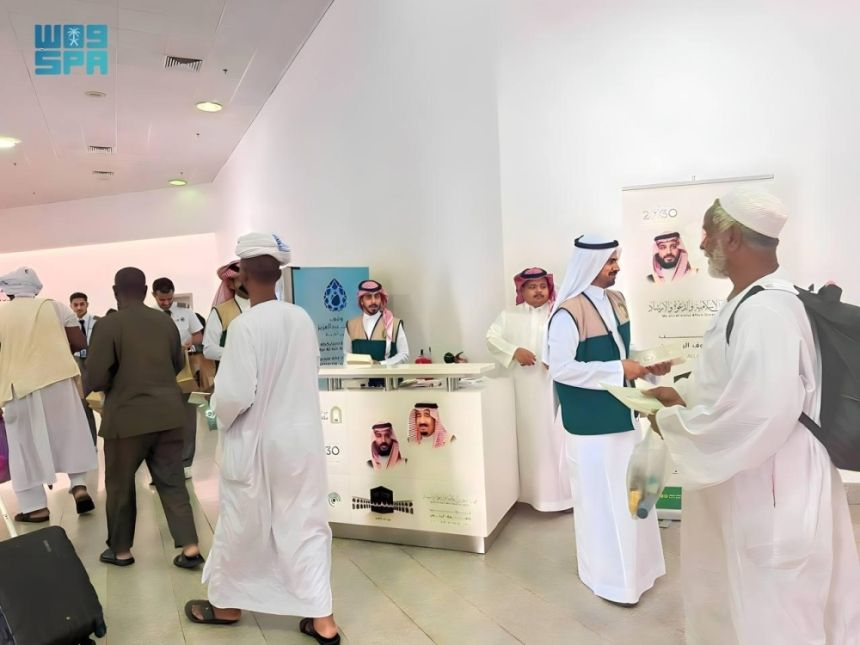 خدمة ضيوف الرحمن.. تواصل استقبال الحجاج القادمين عبر ميناء جدة