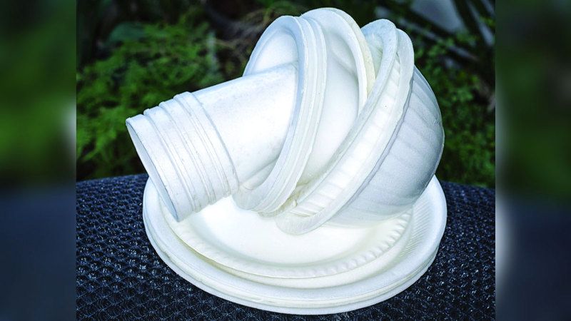 الامارات | حظر منتجات الـ «فوم» في أبوظبي يدخل حيز التنفيذ اليوم