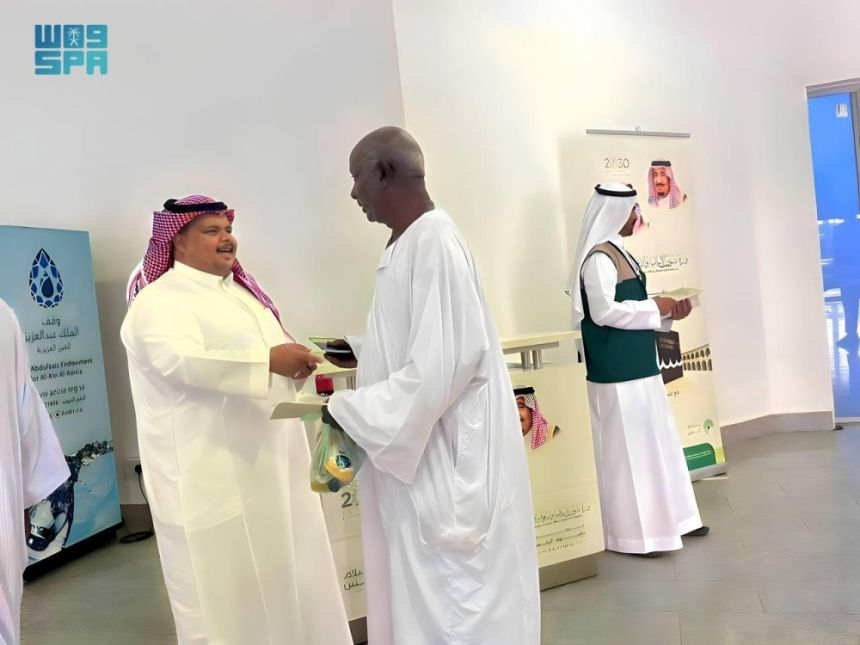 خدمة ضيوف الرحمن.. تواصل استقبال الحجاج القادمين عبر ميناء جدة