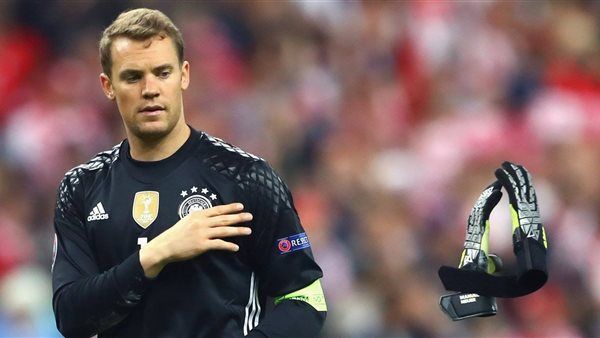 نوير جاهز لحراسة عرين منتخب ألمانيا ضد أوكرانيا