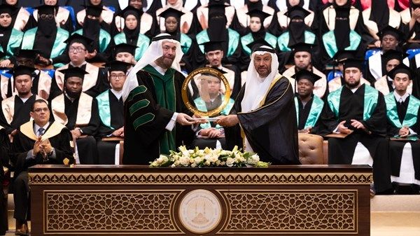 الجامعة القاسمية تحتفل بتخريج الفوج السابع من طلبتها