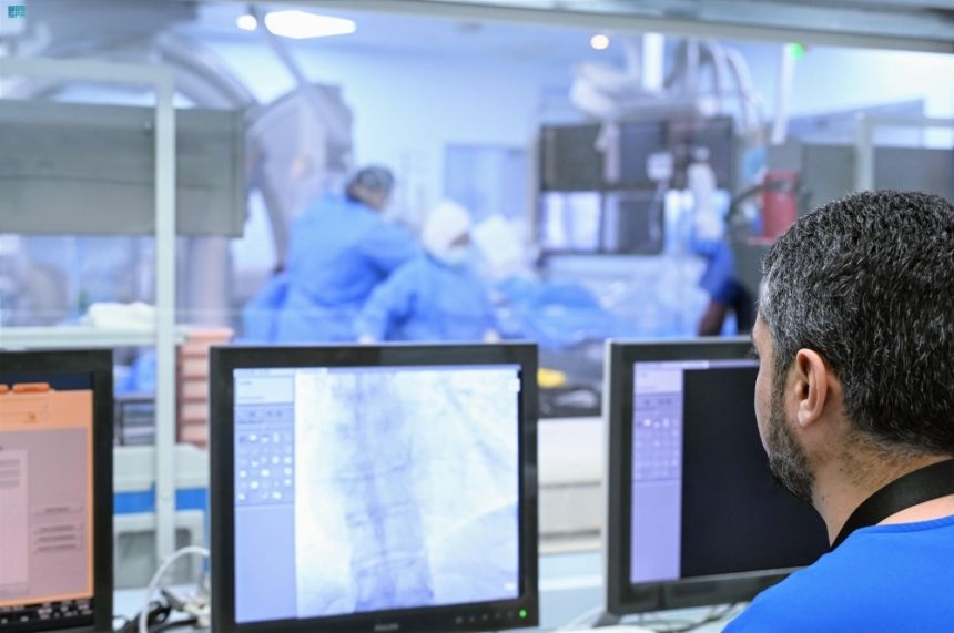 خلال 23 يوما.. 102 عملية جراحية وقسطرة قلبية للحجاج بالمدينة المنورة