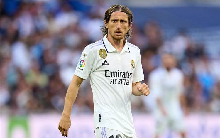 بيريز يحسم مستقبل لوكا مودريتش مع ريال مدريد
