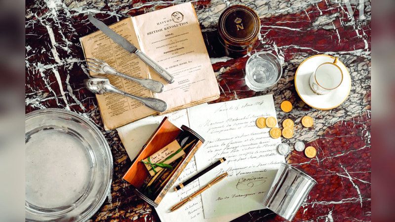 الامارات | 170 ألف يورو حصيلة بيع قوائم طعام نابليون وشخصيات بارزة