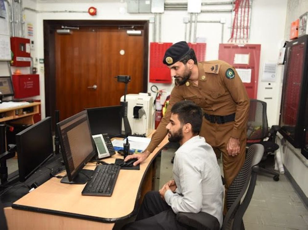 صور.. استمرار أعمال الإشراف الوقائي في المسجد النبوي الشريف