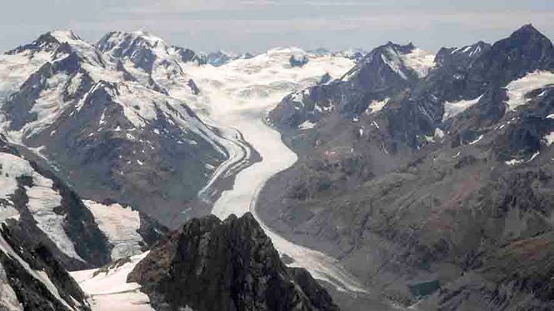 الامارات | "يعادل 10 أضعاف حجم بريطانيا"... ذوبان جليدي غير مسبوق في القطب الجنوبي