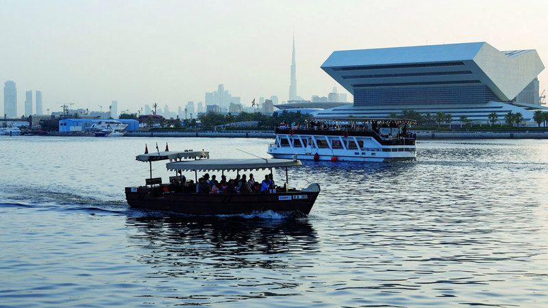 الامارات | إطلالة كاملة المعالم في دبي