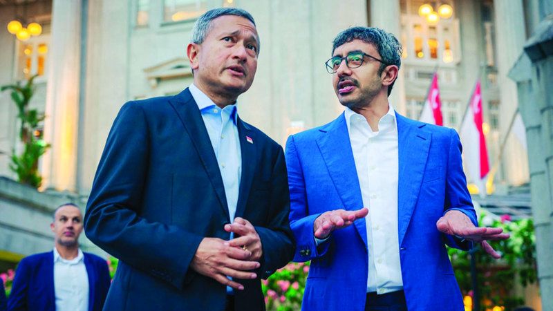 الامارات | عبدالله بن زايد يؤكد ضرورة التعامل بجدية مع مقترحات بايدن بشأن إنهاء الحرب في غزة