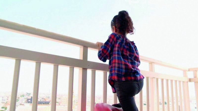 الامارات | إجراءات وقائية لتجنب حوادث الشرفات خلال الصيف