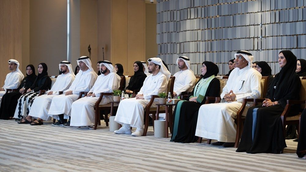 بتوجيهات الشيخة فاطمة بنت مبارك.. حمدان بن زايد يدشن مركز مدينة زايد المجتمعي