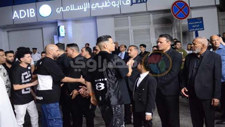بالصور.. نجوم الفن في عزاء والدة محمود الليثي