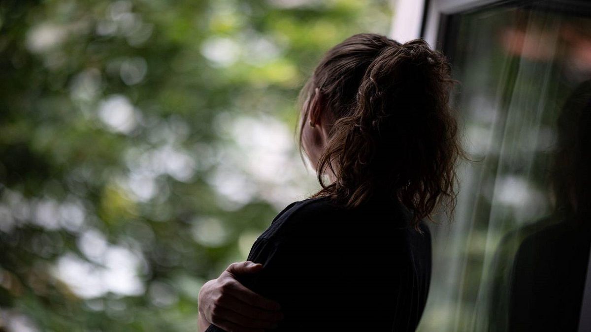 الامارات | لا تخجلوا من العلاج النفسي.. طبيب يحذر من الوحدة المصحوبة بأحاسيس سلبية