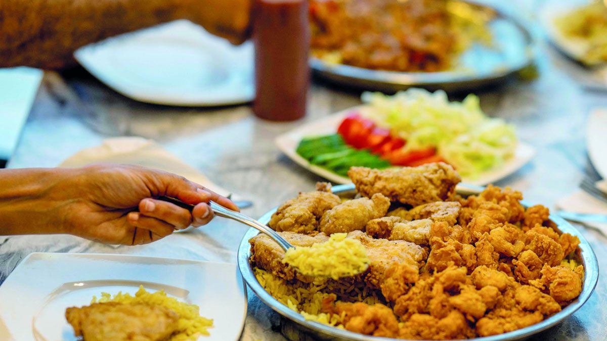 الامارات | أطباق سودانية بطعم الحنين.. الطهي في القاهرة والعين على الخرطوم