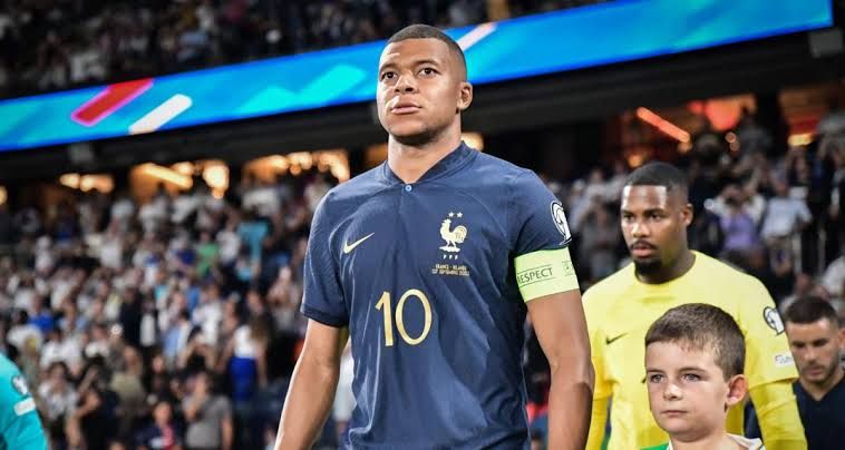 أول تعليق من كيليان مبابي بعد انضمامه إلى ريال مدريد