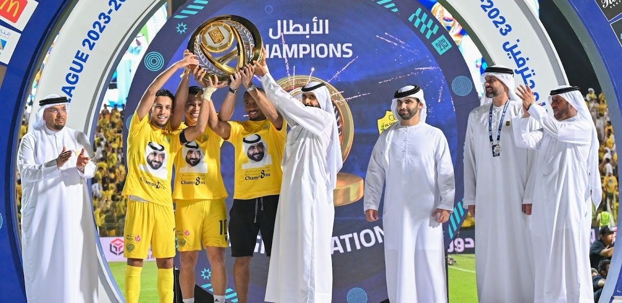 الامارات | أحمد بن راشد: موسم الوصل قصة نجاح ستظل محفورة في ذاكرة الكرة الإماراتية