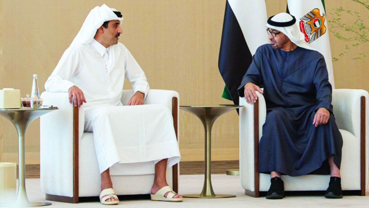 الامارات | رئيس الدولة وأمير قطر: الإمارات وقطر تدعمان جميع المساعي لحفظ أمن واستقرار المنطقة