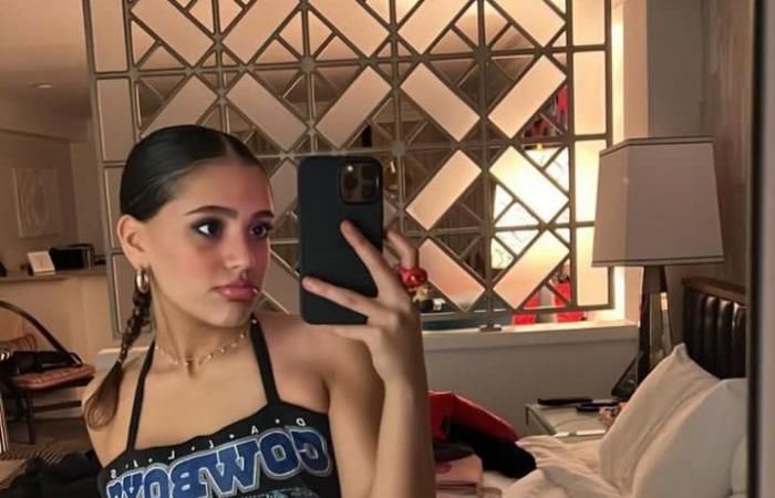 جنا عمرو دياب تدعو لمقاطعة المنتجات الداعمة لإسرائيل