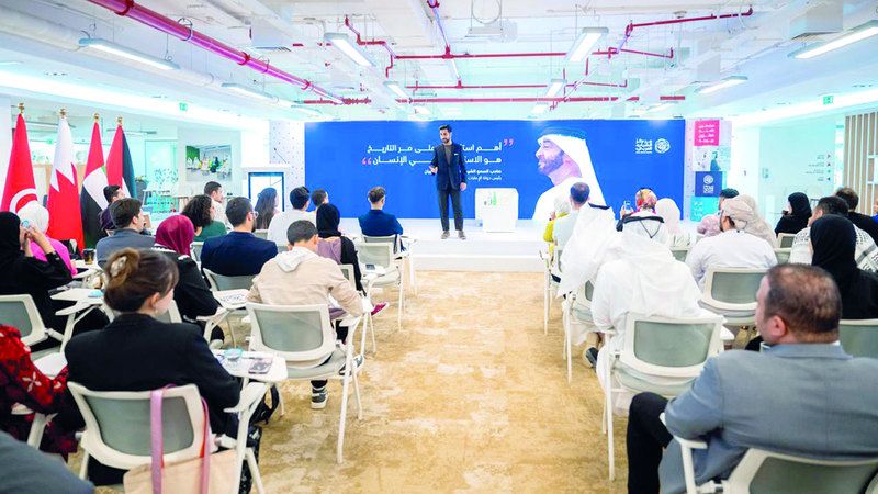 الامارات | 53 شاباً وشابة يستعرضون تجاربهم في برنامج «القيادات الإعلامية العربية»