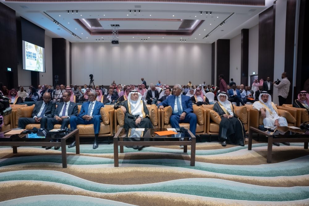 بتحالف سعودي.. استلام أكبر منطقة لوجستية  خارجياً في جيبوتي