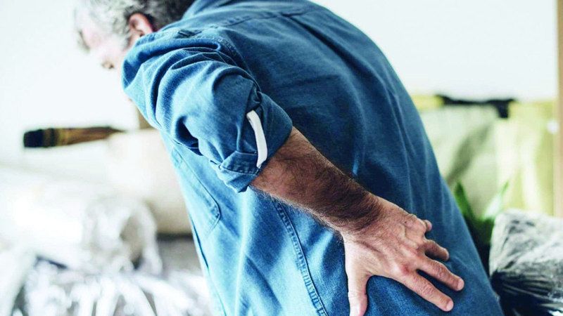 الامارات | التهاب الأقراص الفقرية.. أسبابه وأعراضه