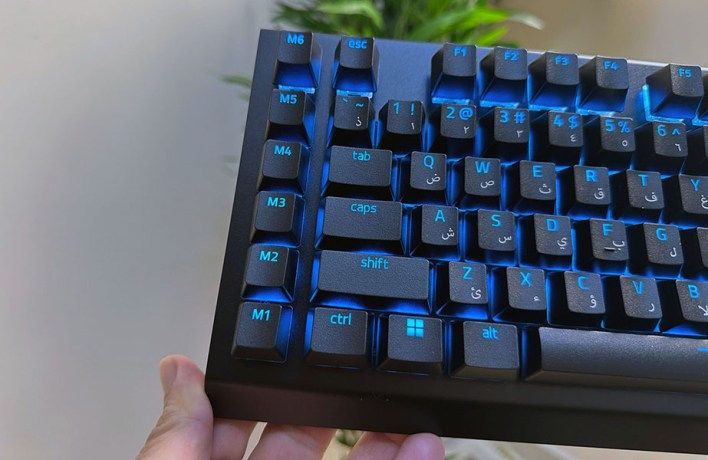 تكنولوجيا: مراجعة لوحة مفاتيح Razer BlackWidow V4 X “النسخة العربية”