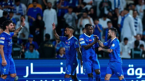 الهلال السعودي يحسم مصير الأجانب