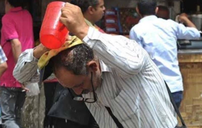 القاهرة 41 والصعيد 47 درجة .. اليوم ذروة الموجة شديدة الحرارة التي تضرب مصر