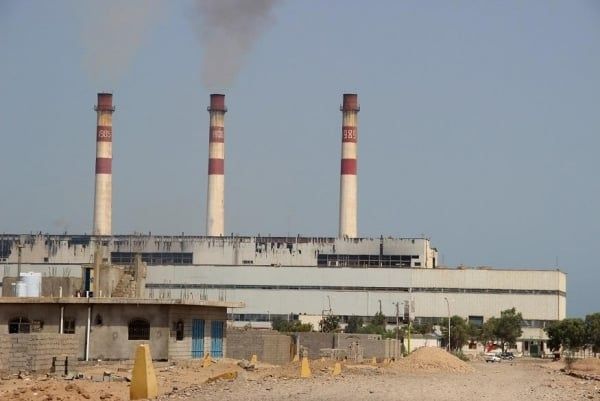 الحكومة تؤكد سداد كامل قيمة شحنتي وقود الكهرباء بسعر 711 دولارا للطن الواحد