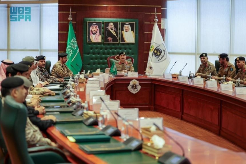 توفير الطمأنينة لضيوف الرحمن.. تفاصيل اجتماع اللجنة الأمنية بالحج